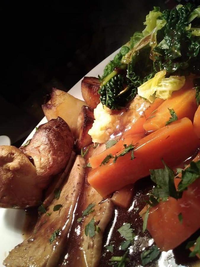 The Stag Hotel Northwood  ภายนอก รูปภาพ